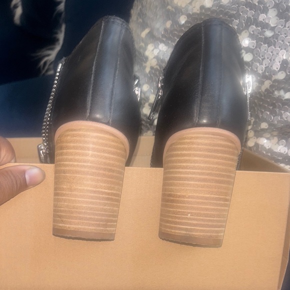 Lucky Brand Black Ankle Booties - Picture 5 of 13